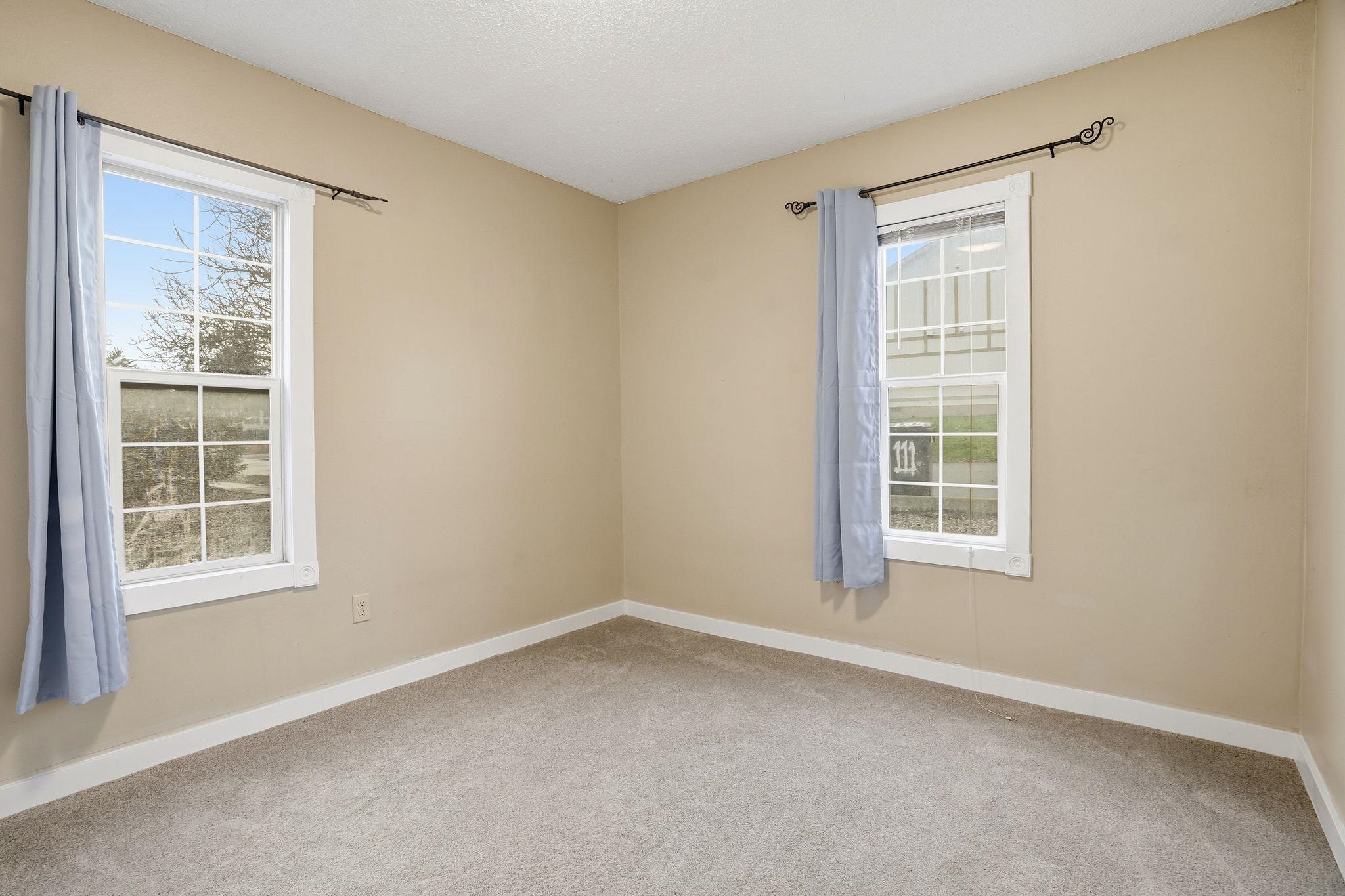 117 4th Street Cheney, WA 99004 - Photo 15 of 40