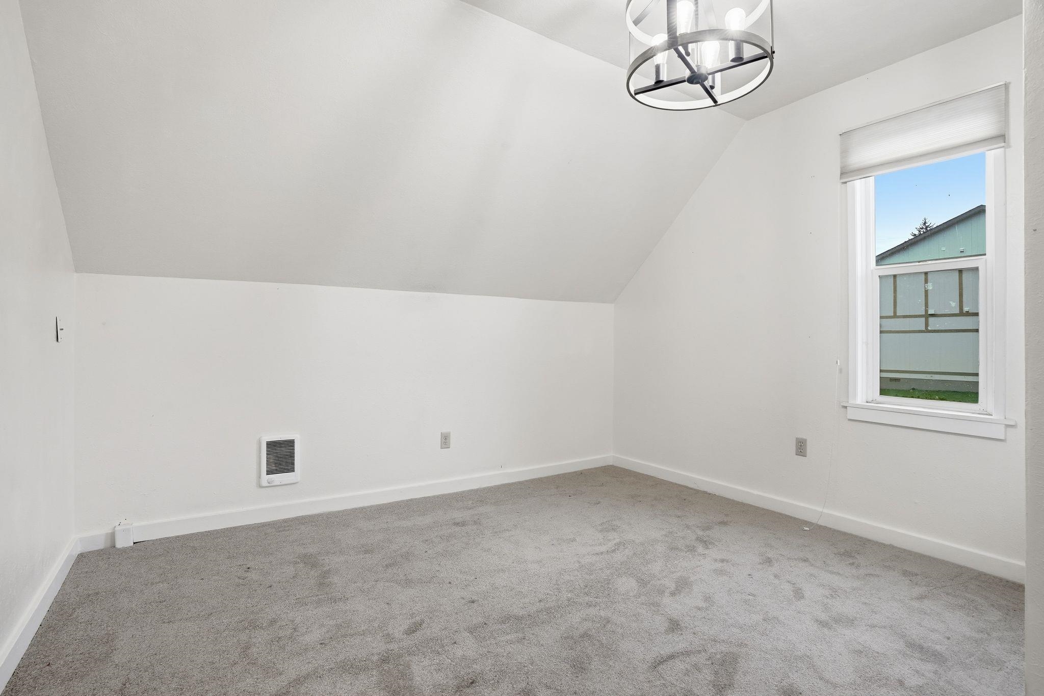 117 4th Street Cheney, WA 99004 - Photo 22 of 40