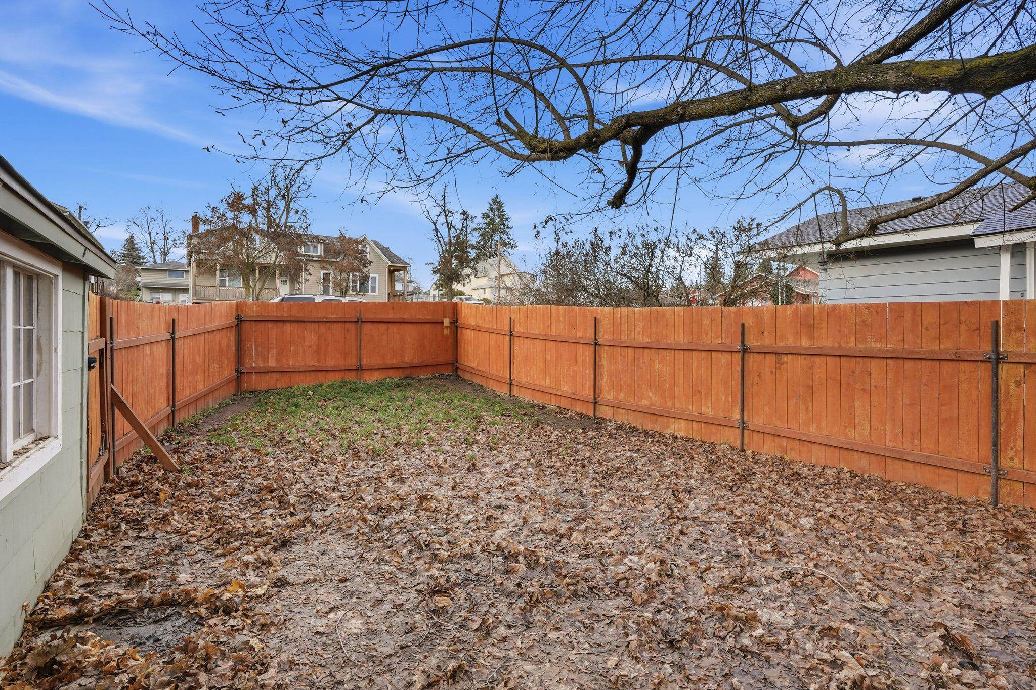 117 4th Street Cheney, WA 99004 - Photo 25 of 40