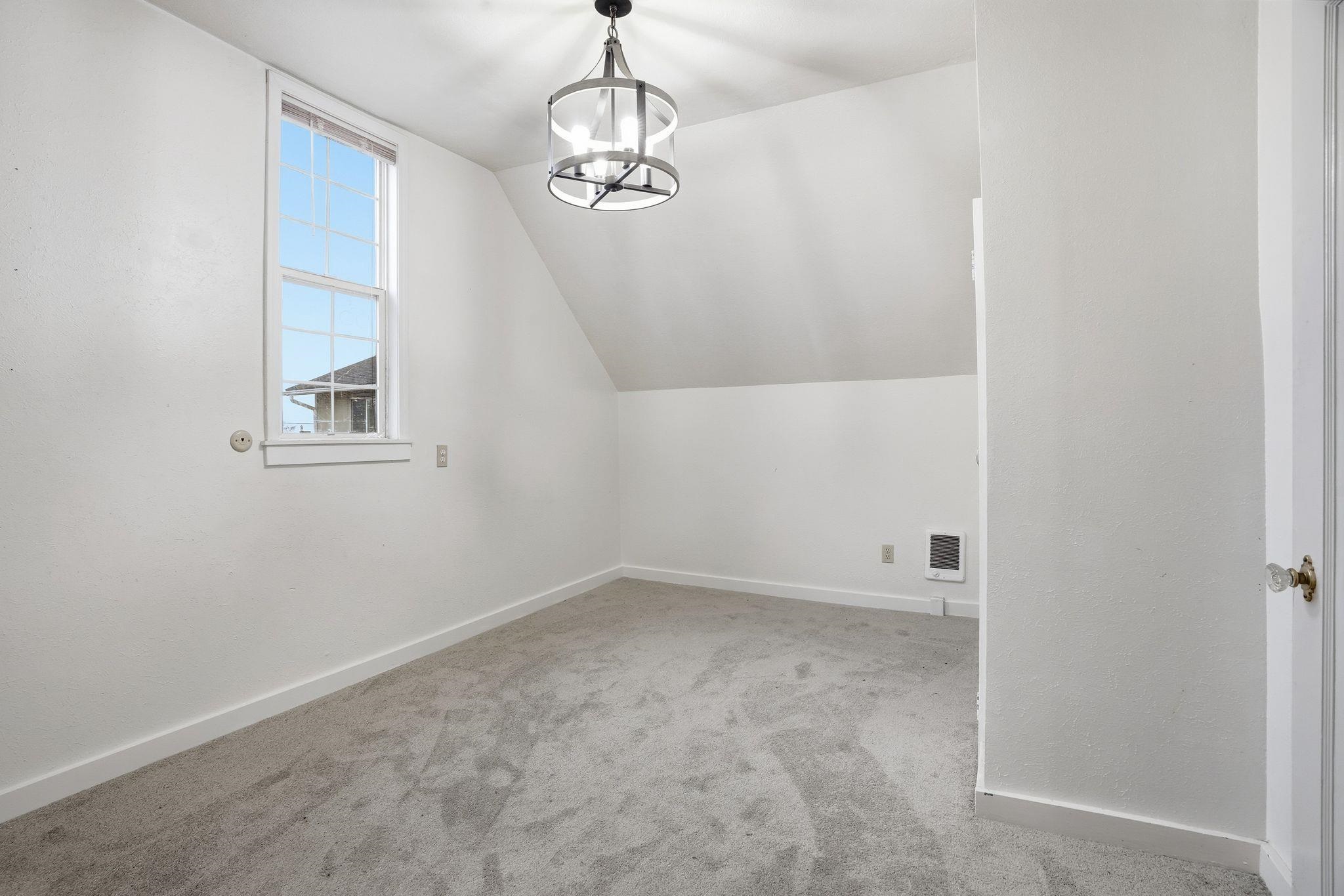 117 4th Street Cheney, WA 99004 - Photo 37 of 40