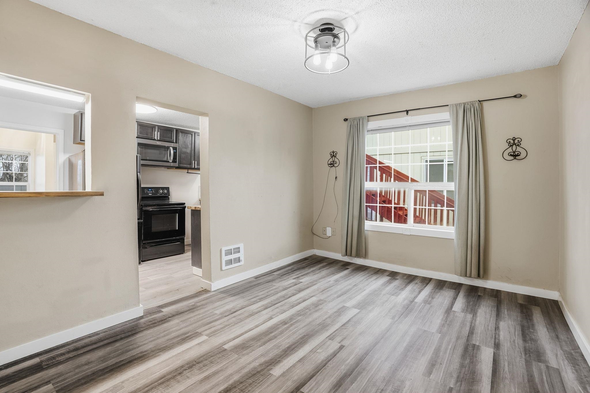 117 4th Street Cheney, WA 99004 - Photo 6 of 40