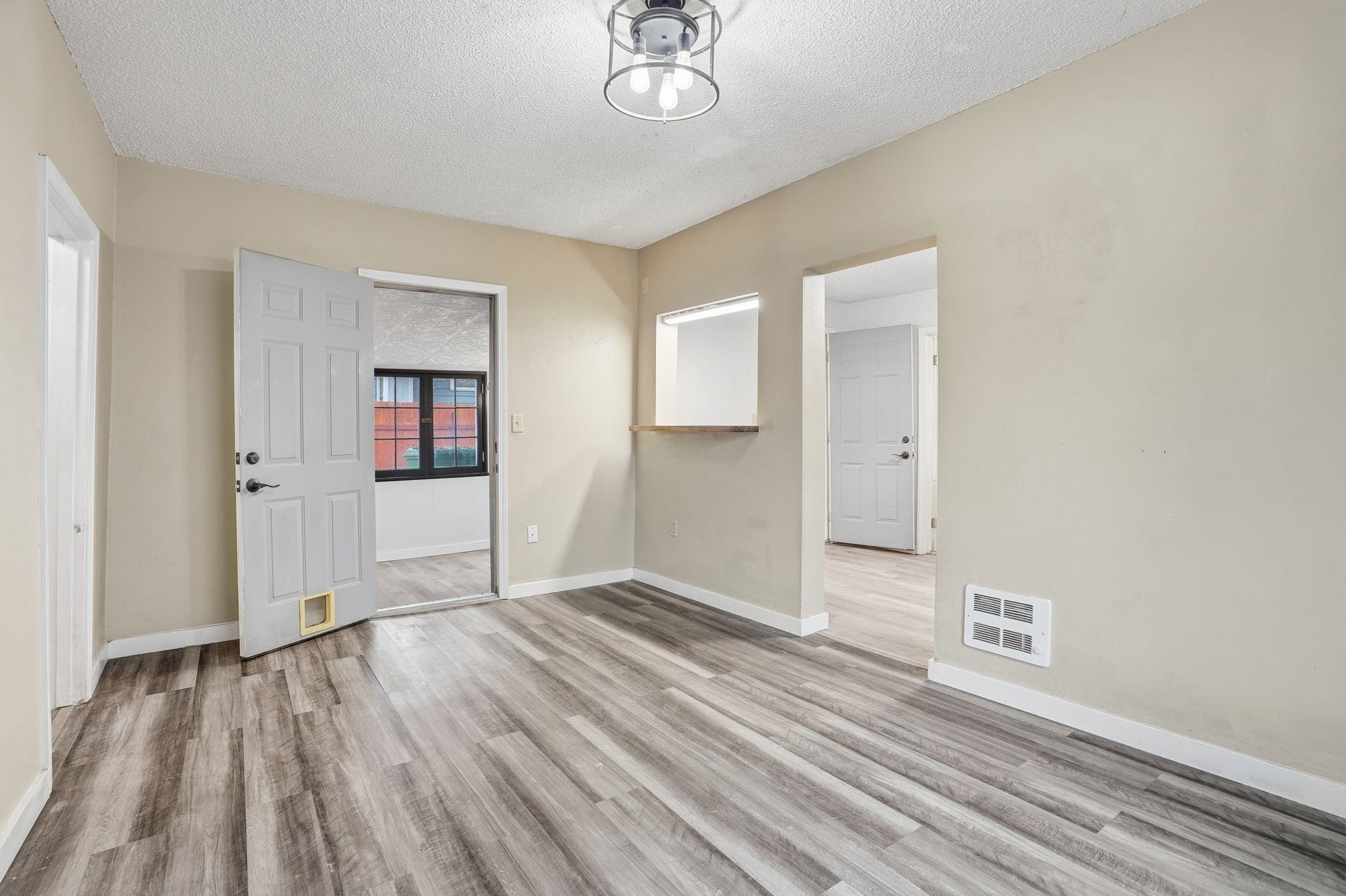 117 4th Street Cheney, WA 99004 - Photo 8 of 40