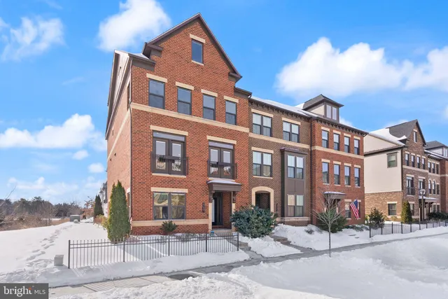 a front view of a building