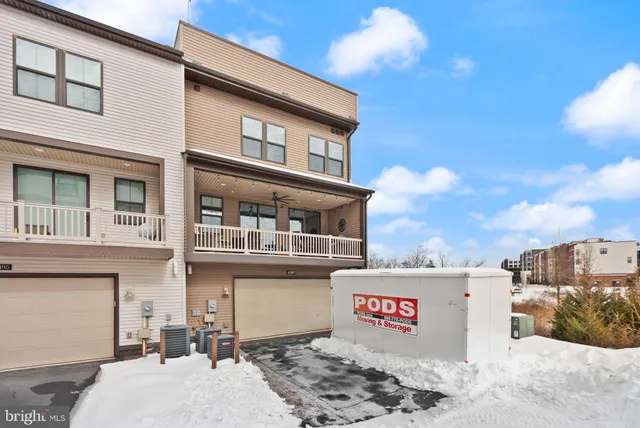 $997,000 | 43497 Charitable Street, Ashburn, VA 20148