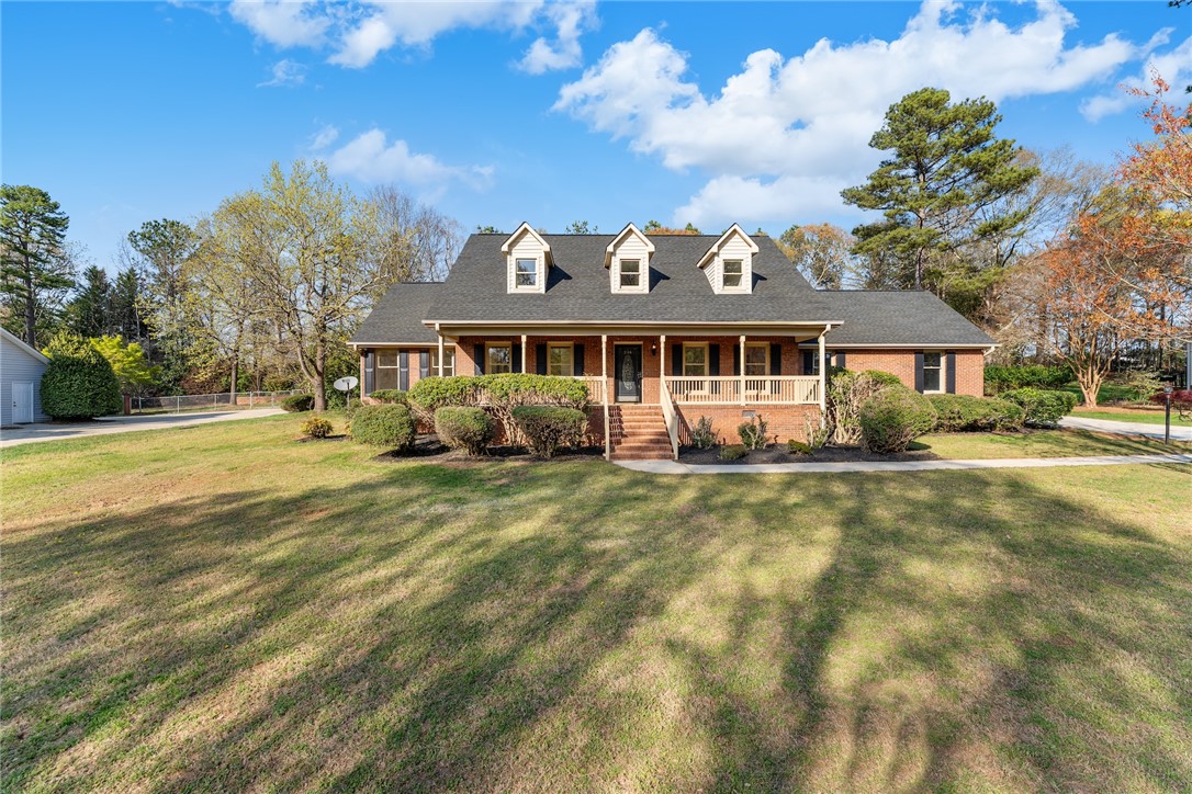 216 Holly Ridge Drive Anderson, SC 29621 - Photo 2 of 40