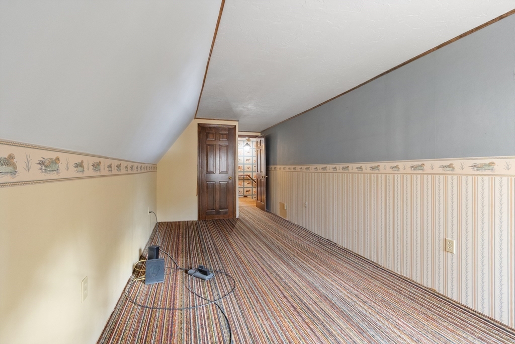 9 Old Princeton Rd Cut-off Hubbardston, MA 01452 - Photo 31 of 42