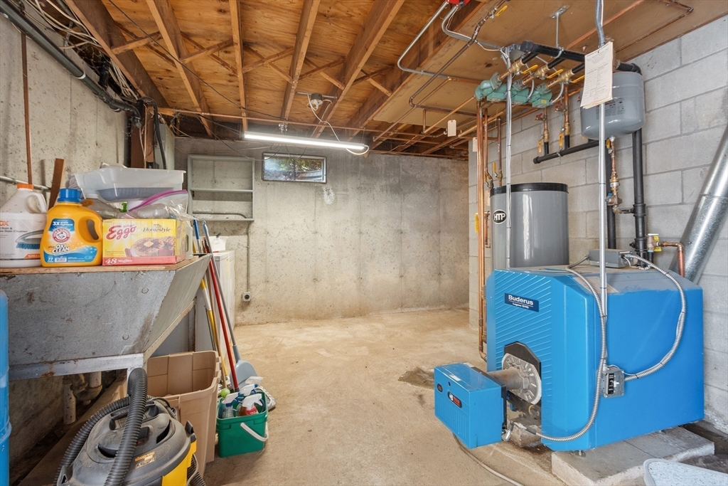 9 Old Princeton Rd Cut-off Hubbardston, MA 01452 - Photo 33 of 42