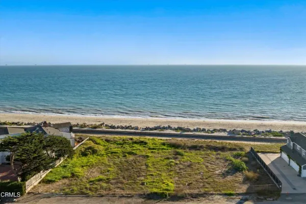 a view of an ocean