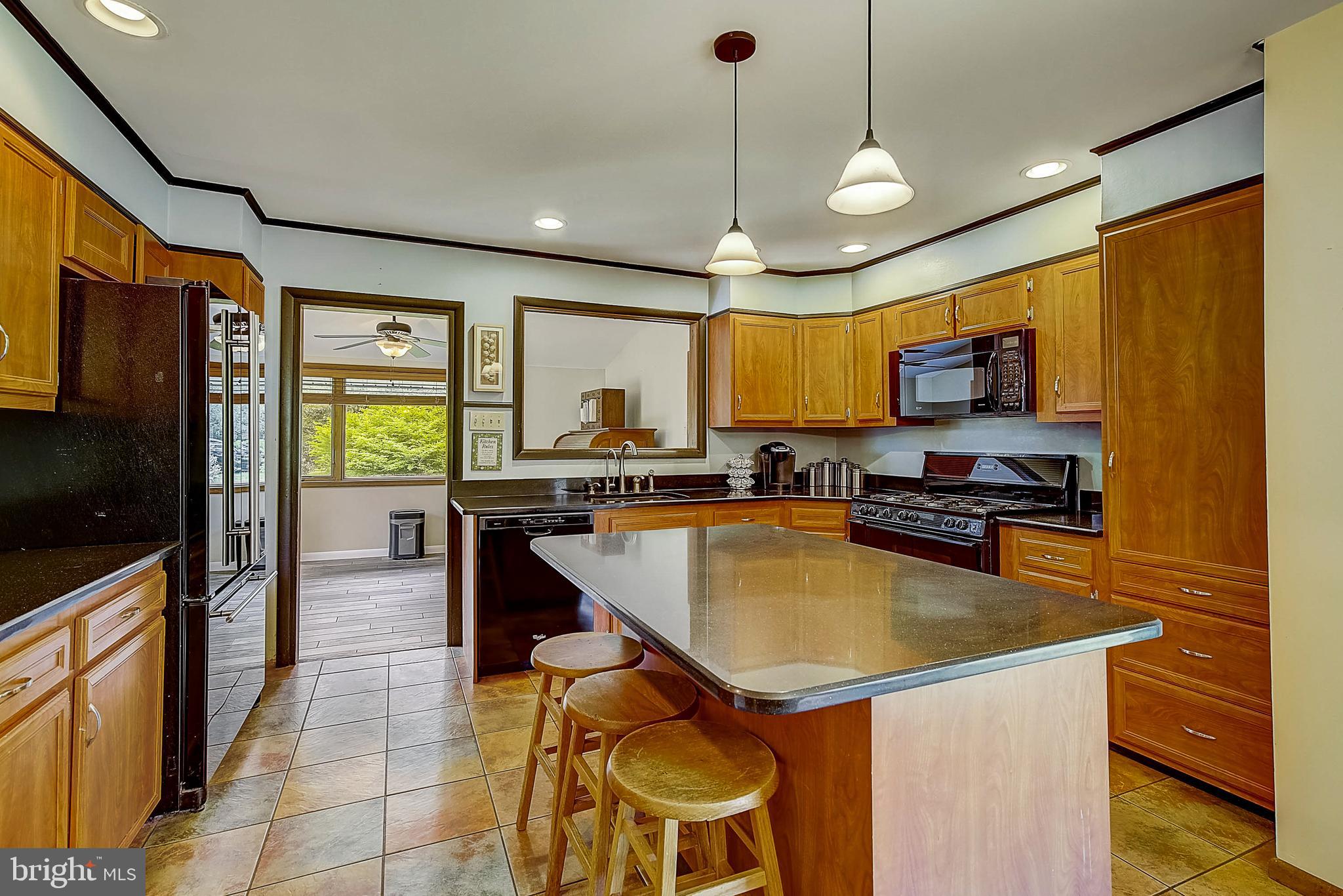 1745 Hillside Road Southampton, PA 18966 - Photo 15 of 68 Gallery Image 15