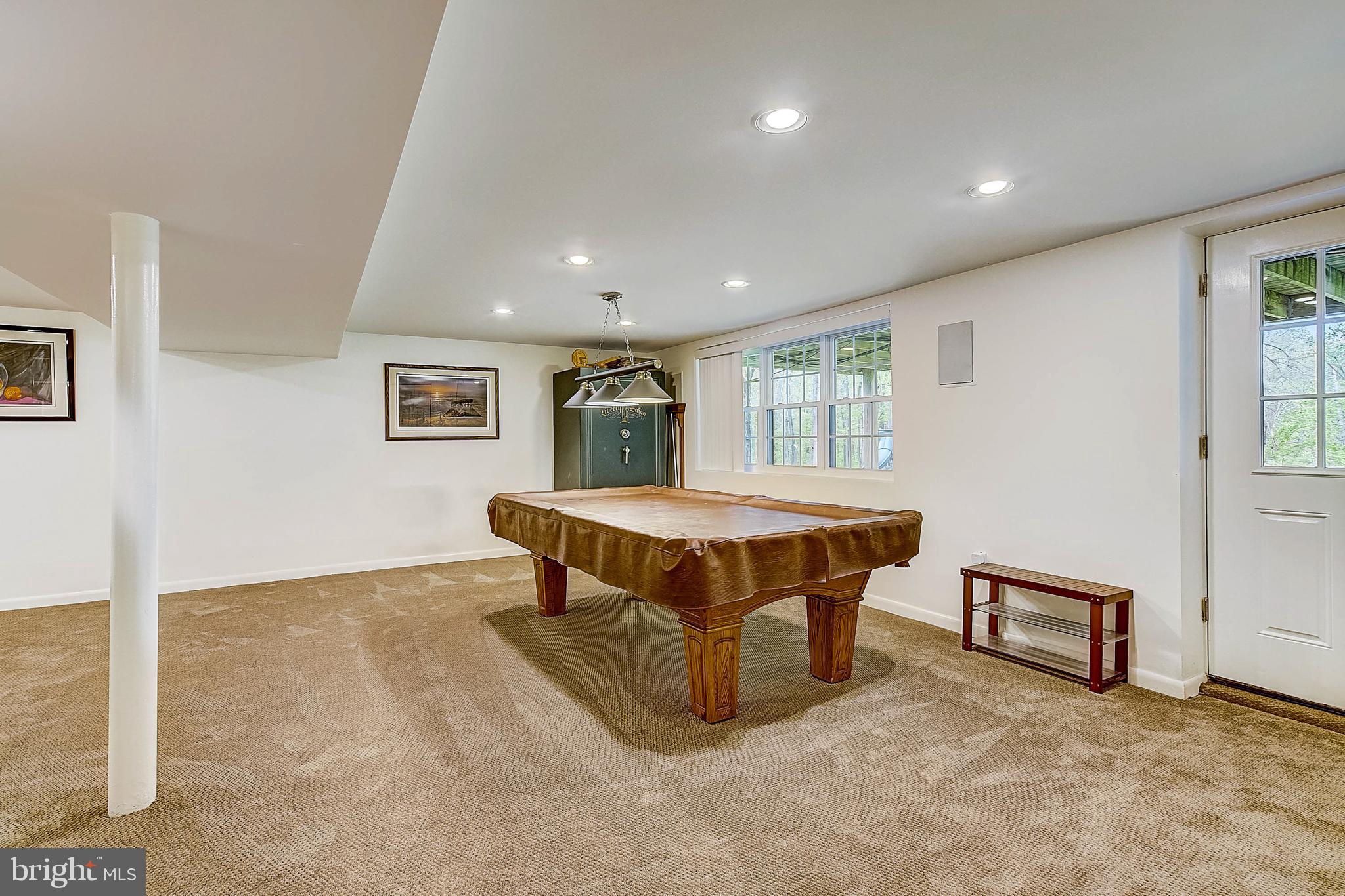 1745 Hillside Road Southampton, PA 18966 - Photo 38 of 68 Gallery Image 38