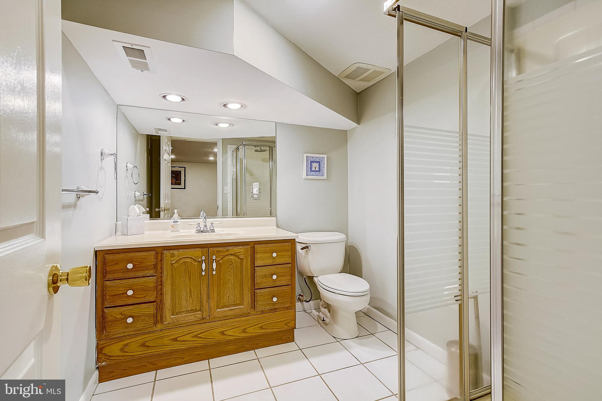 1745 Hillside Road Southampton, PA 18966 - Photo 42 of 68 Gallery Image 42