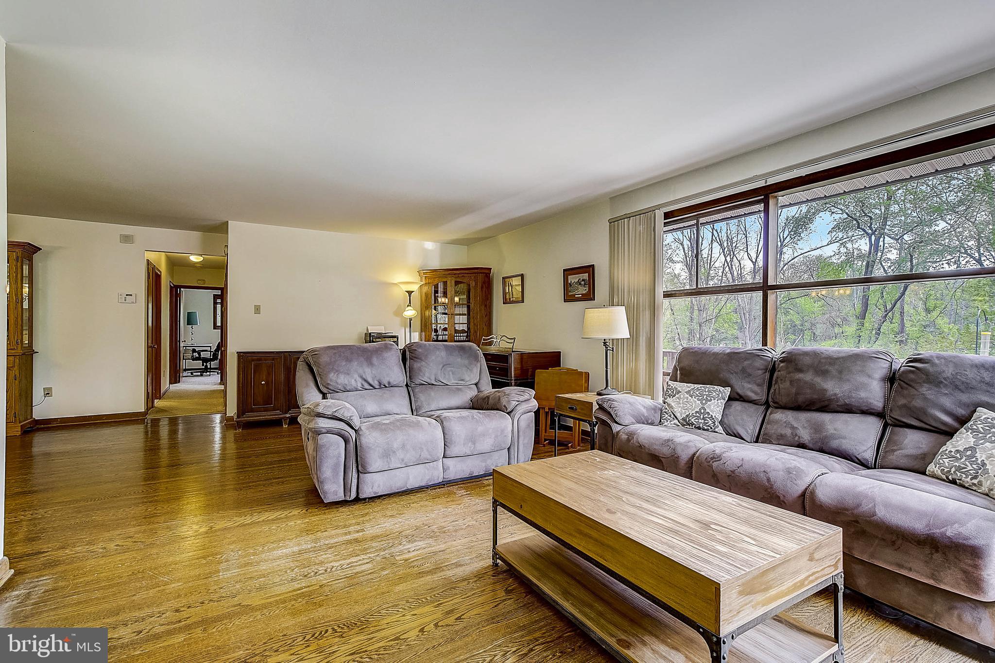 1745 Hillside Road Southampton, PA 18966 - Photo 6 of 68 Gallery Image 6