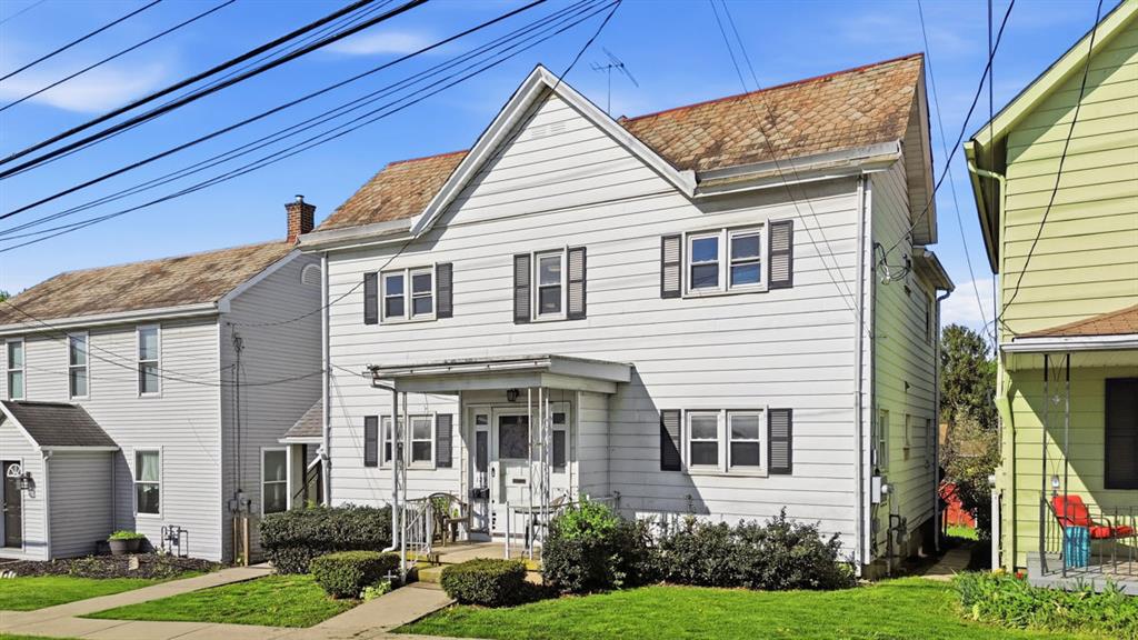 129 South Clay Street Zelienople, PA 16063 - Photo 3 of 30