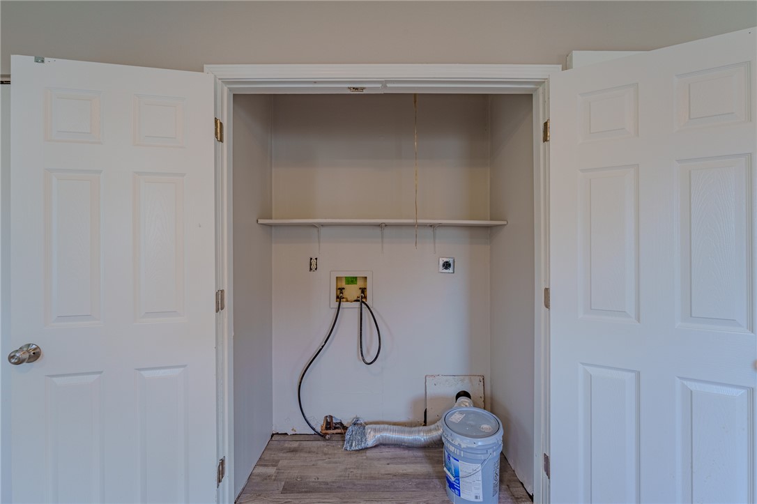 1005 Burt Street Springfield, OH 45505 - Photo 24 of 33 This dedicated utility space offers practical solutions for everyday tasks.