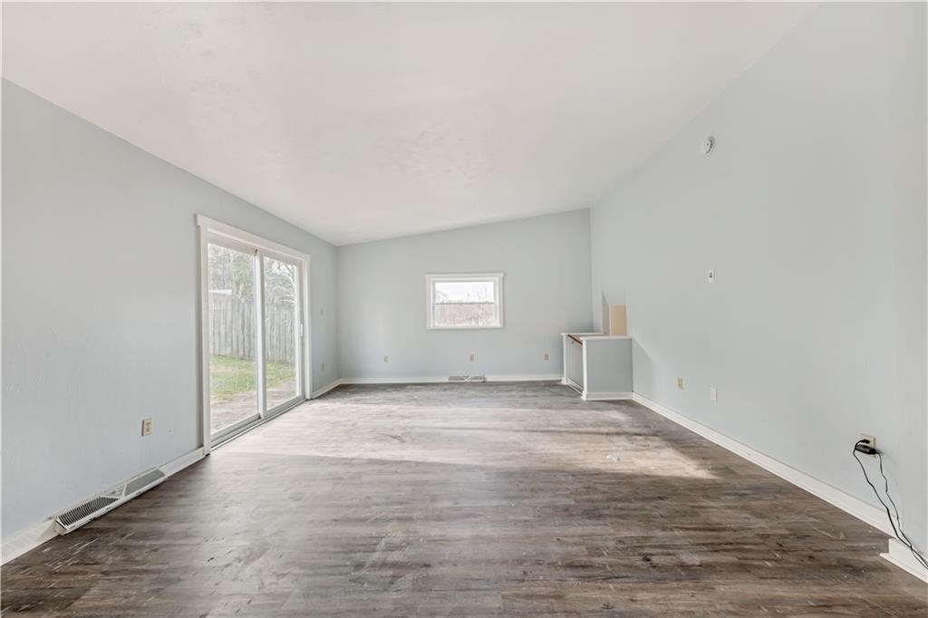 721 McCoy Road McKees Rocks, PA 15136 - Photo 11 of 25 Gallery Image 11