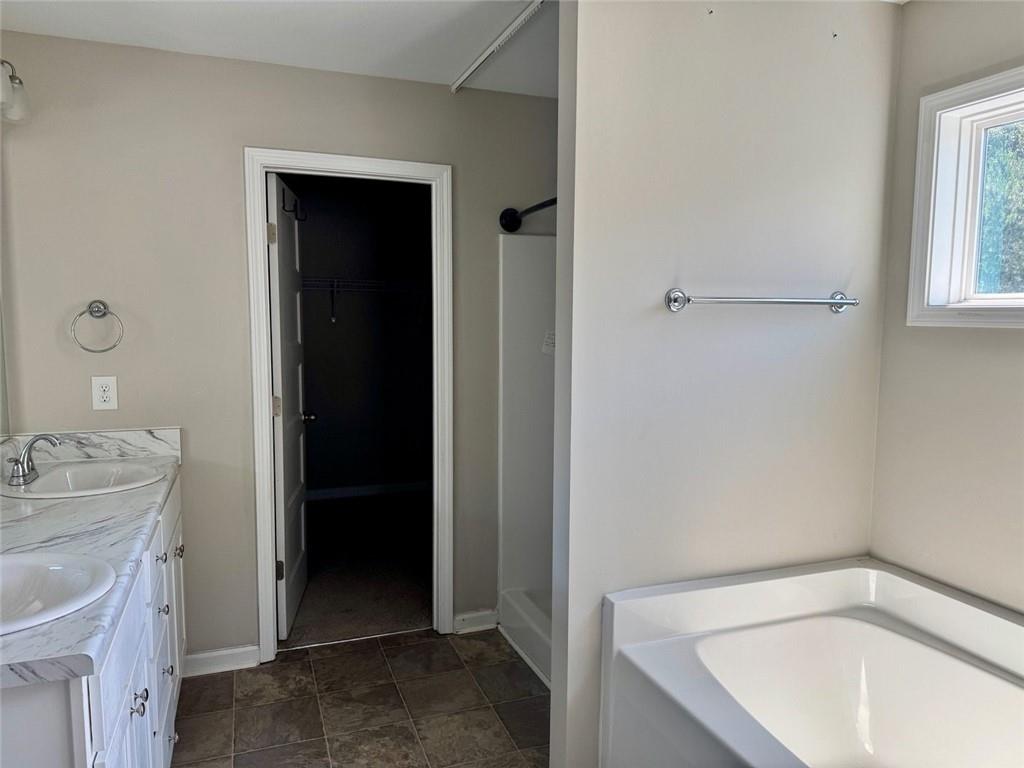 415 Splash Pointe Temple, GA 30179 - Photo 10 of 14