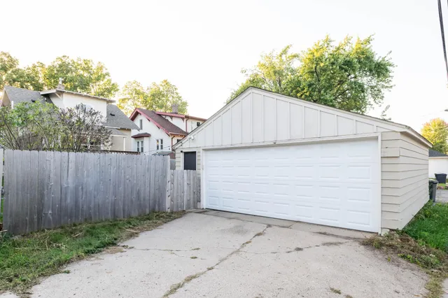 $400,000 | 4243 Minnehaha Avenue, Minneapolis, MN 55406