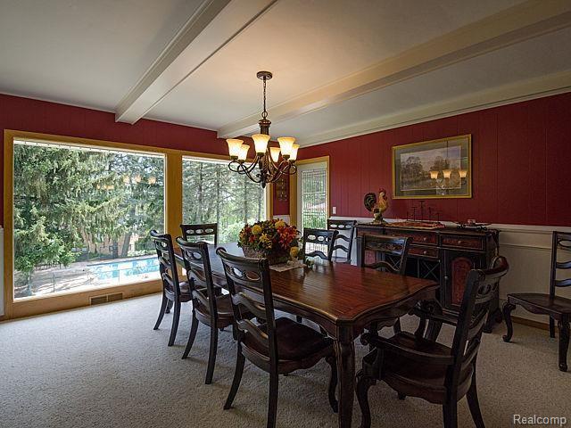 6435 Apple Orchard Lane Rochester Hills, MI 48306 - Photo 8 of 77