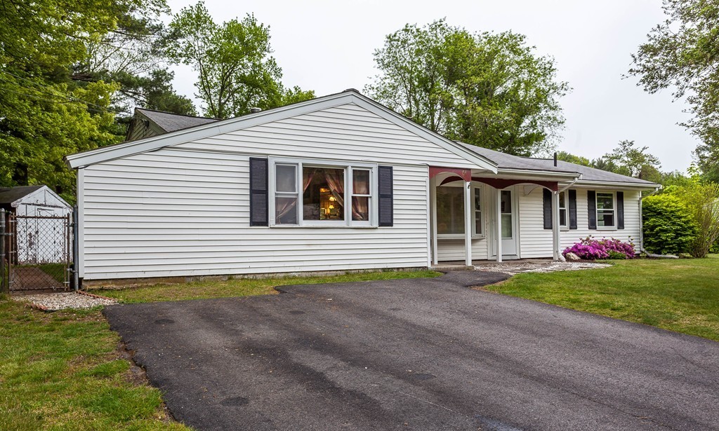 64 Sully Road Raynham, MA 02767 - Photo 2 of 22 Gallery Image 2