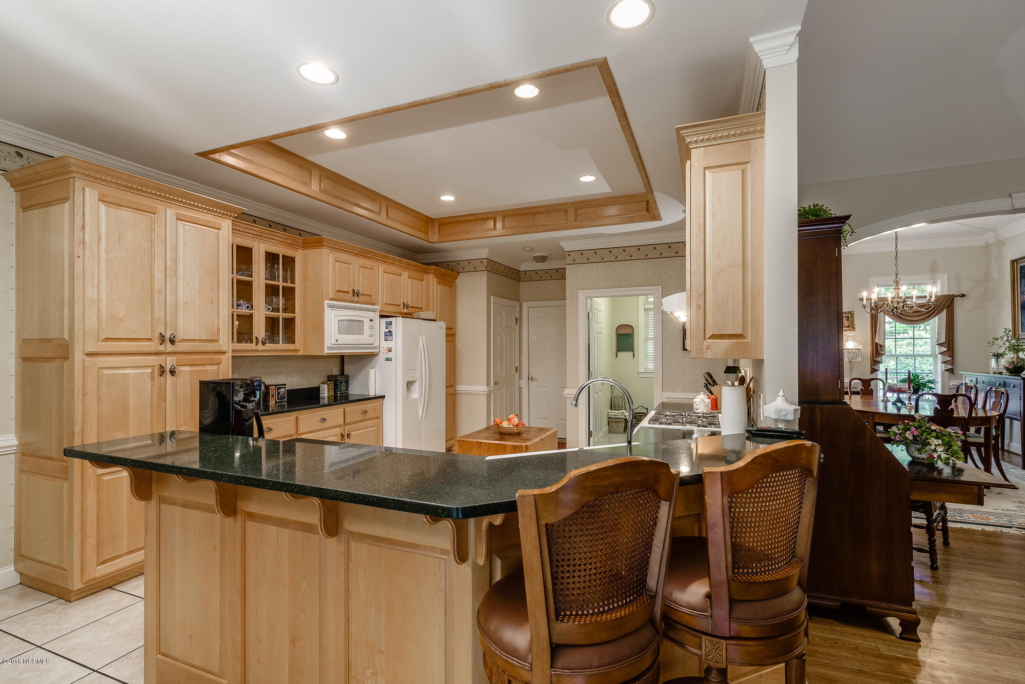 206 Emmen Road New Bern, NC 28562 - Photo 3 of 31 206 Emmen Road