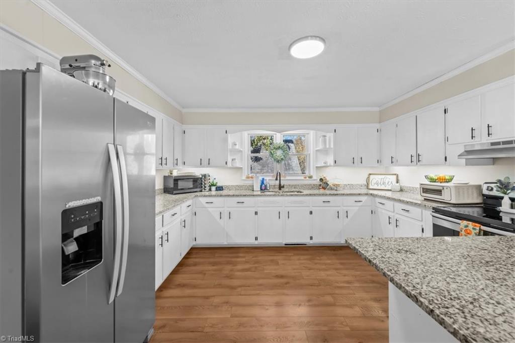 612 Reeder Road Seagrove, NC 27341 - Photo 11 of 41 Gallery Image 11