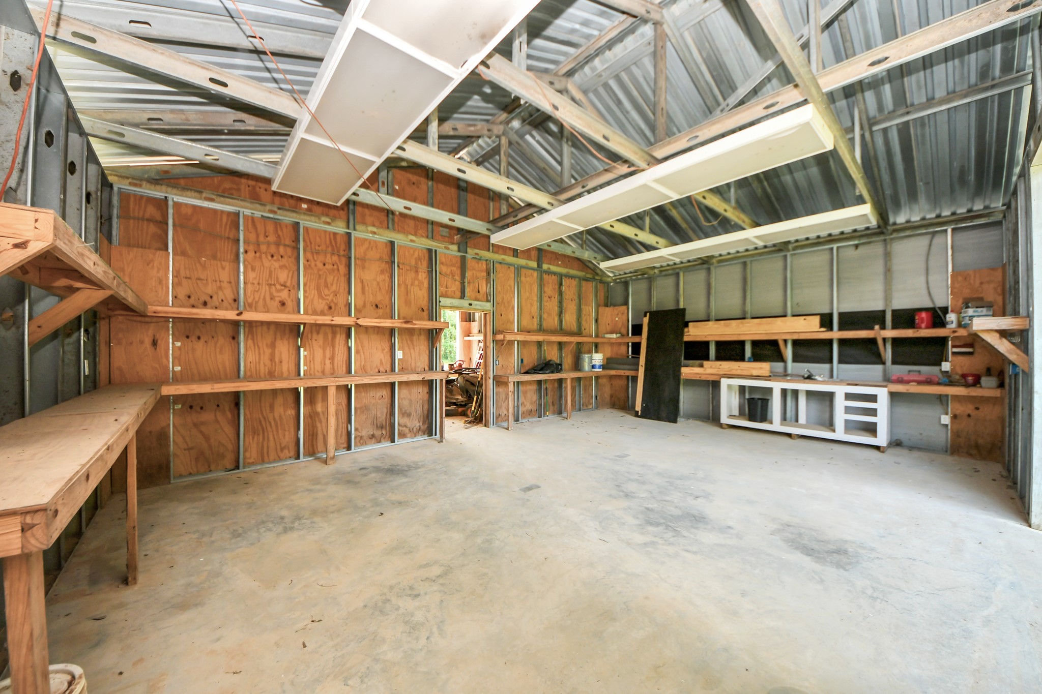 197 County Road 348 Cleveland, TX 77327 - Photo 43 of 48 Inside Barn
