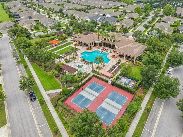 $344,500 | 13890 Kingfisher Glen Drive, Lithia, FL 33547