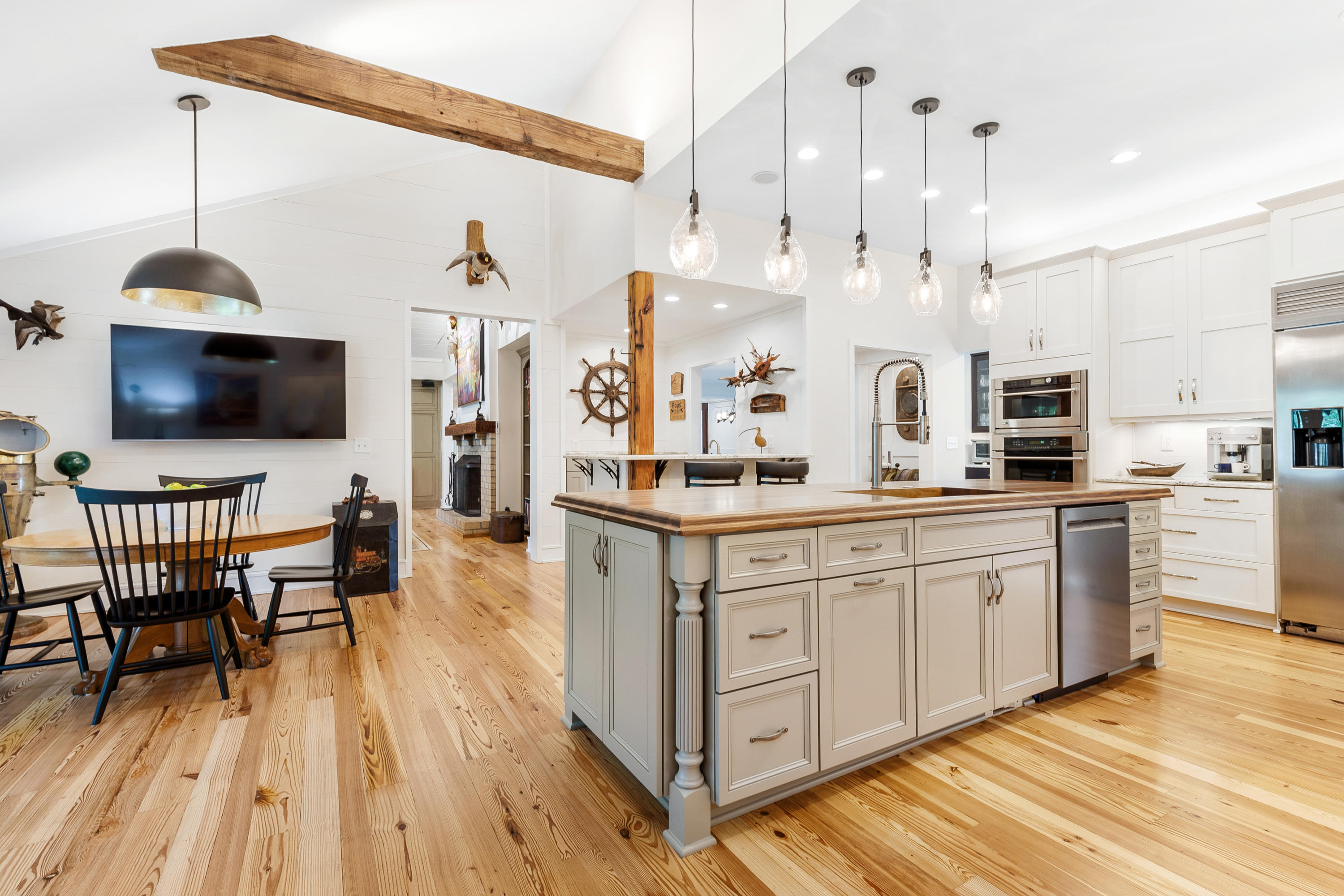 1259 South Barksdale Road Mount Pleasant, SC 29464 - Photo 24 of 91 Wet Bar w/Wine Refrigerator