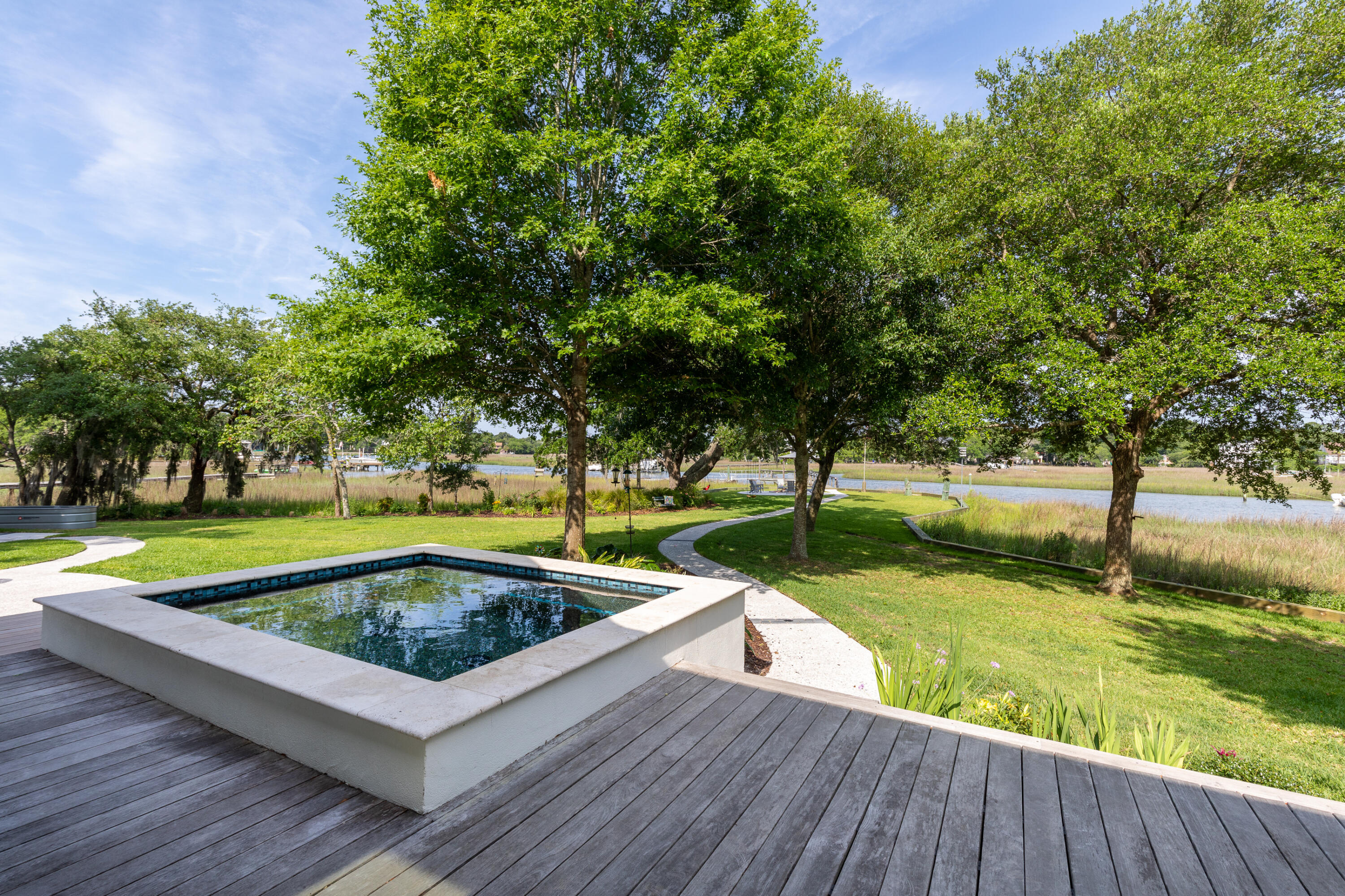 1259 South Barksdale Road Mount Pleasant, SC 29464 - Photo 33 of 91 Splash Pool + Hot Tub