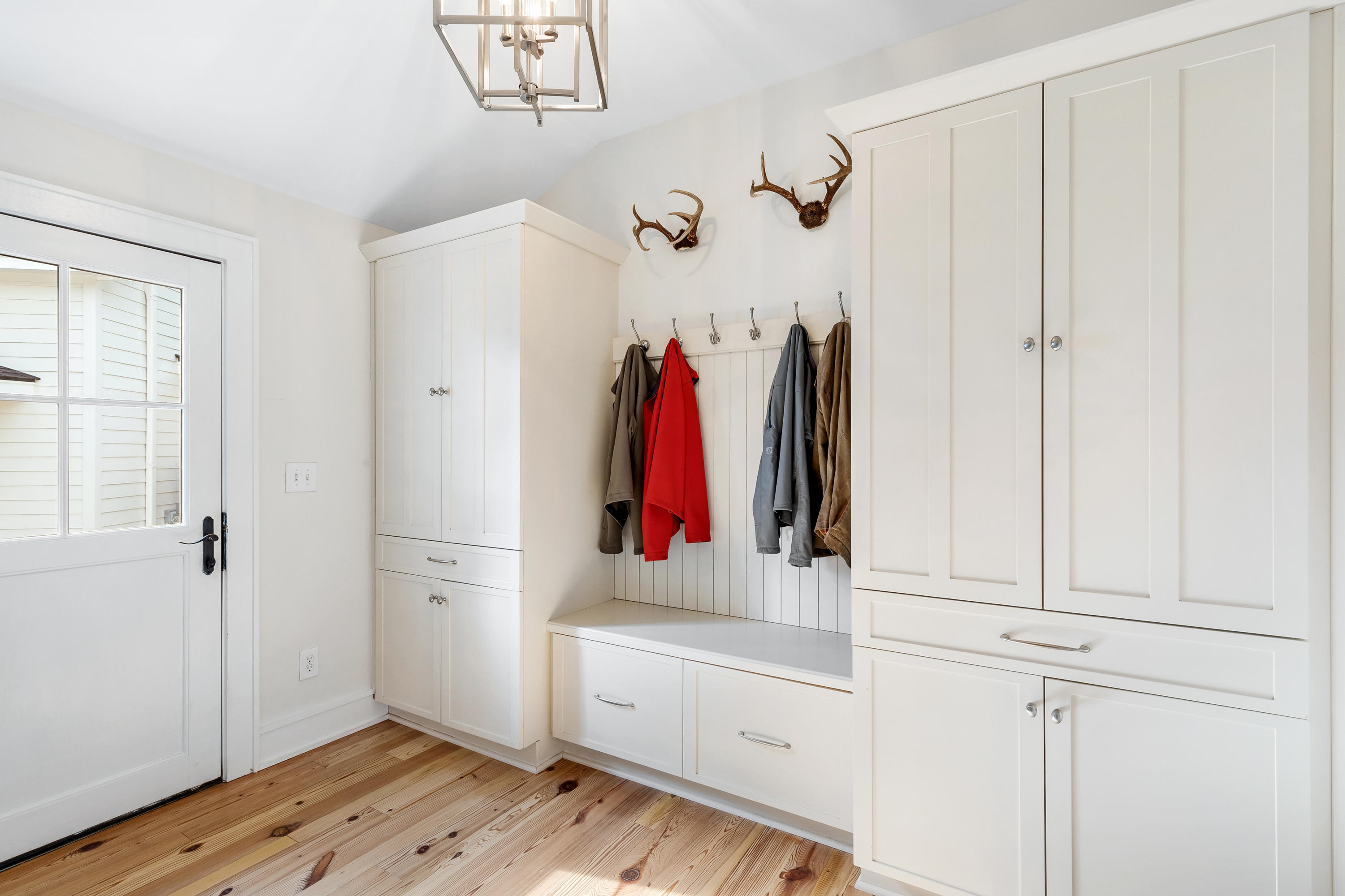 1259 South Barksdale Road Mount Pleasant, SC 29464 - Photo 68 of 91 Mudroom By the Garage