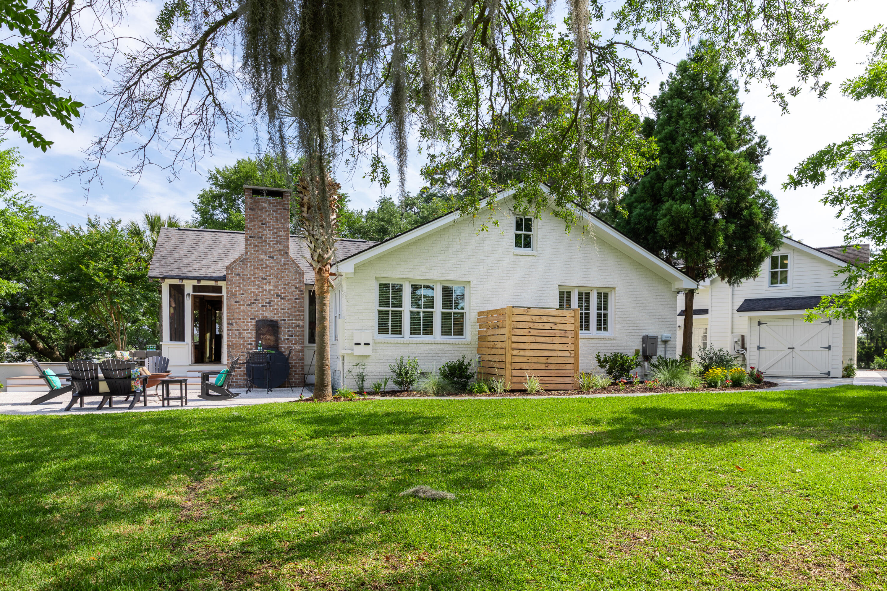 1259 South Barksdale Road Mount Pleasant, SC 29464 - Photo 77 of 91 Pavers from Front Yard to Back