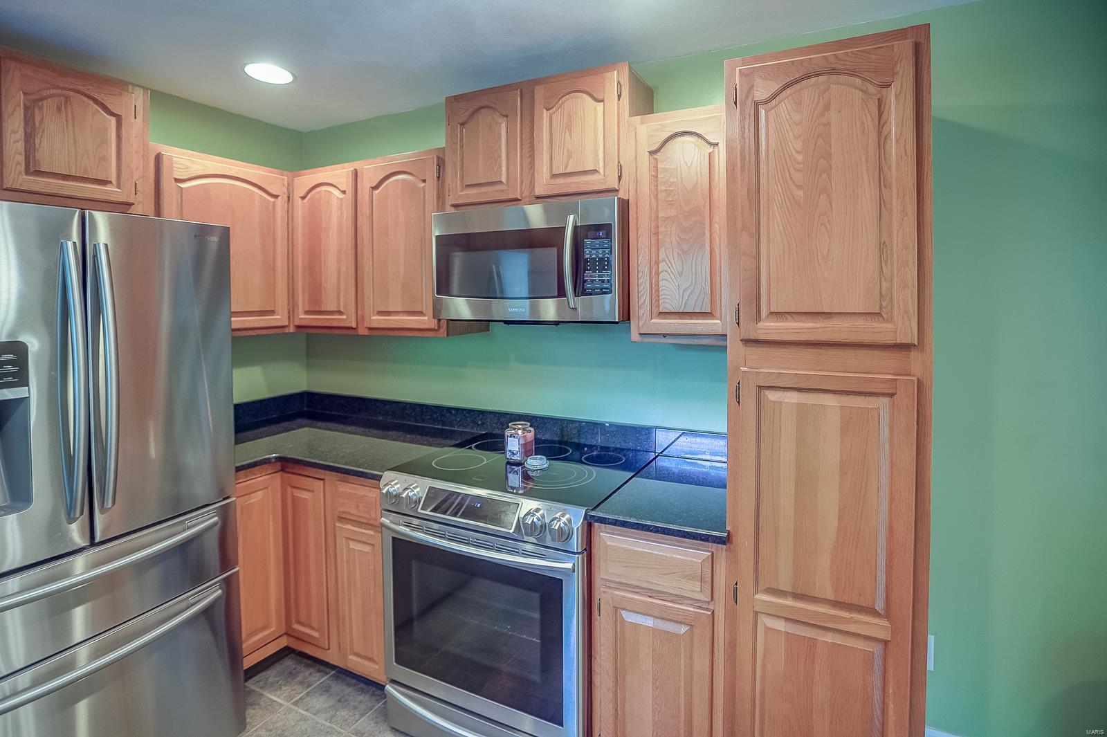 1009 Troy Ofallon Road Troy, IL 62294 - Photo 19 of 32