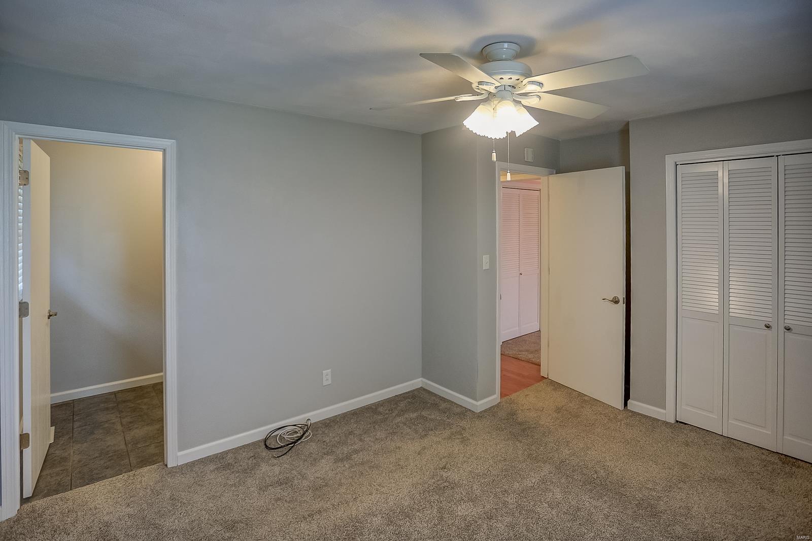1009 Troy Ofallon Road Troy, IL 62294 - Photo 22 of 32