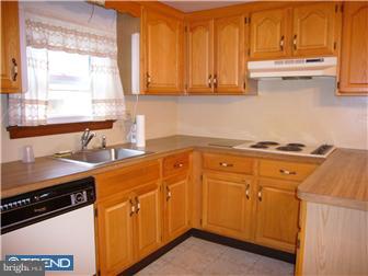 12 Berkley Road Mount Royal, NJ 08061 - Photo 6 of 12 Gallery Image 6