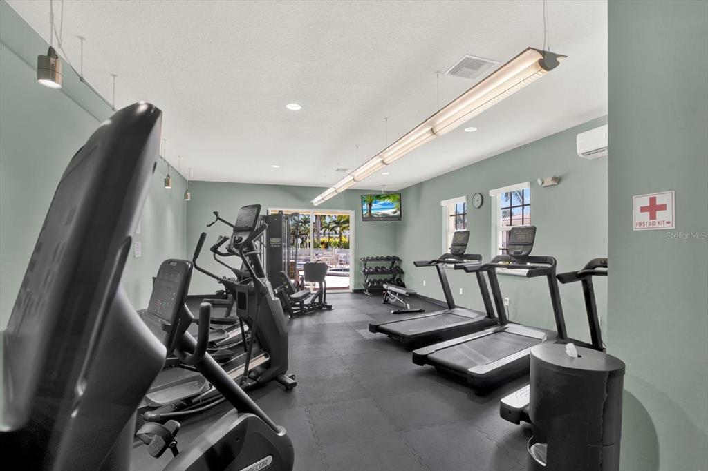 17745 Gulf Boulevard, Unit 604 Redington Shores, FL 33708 - Photo 30 of 44 a view of a room with gym equipment