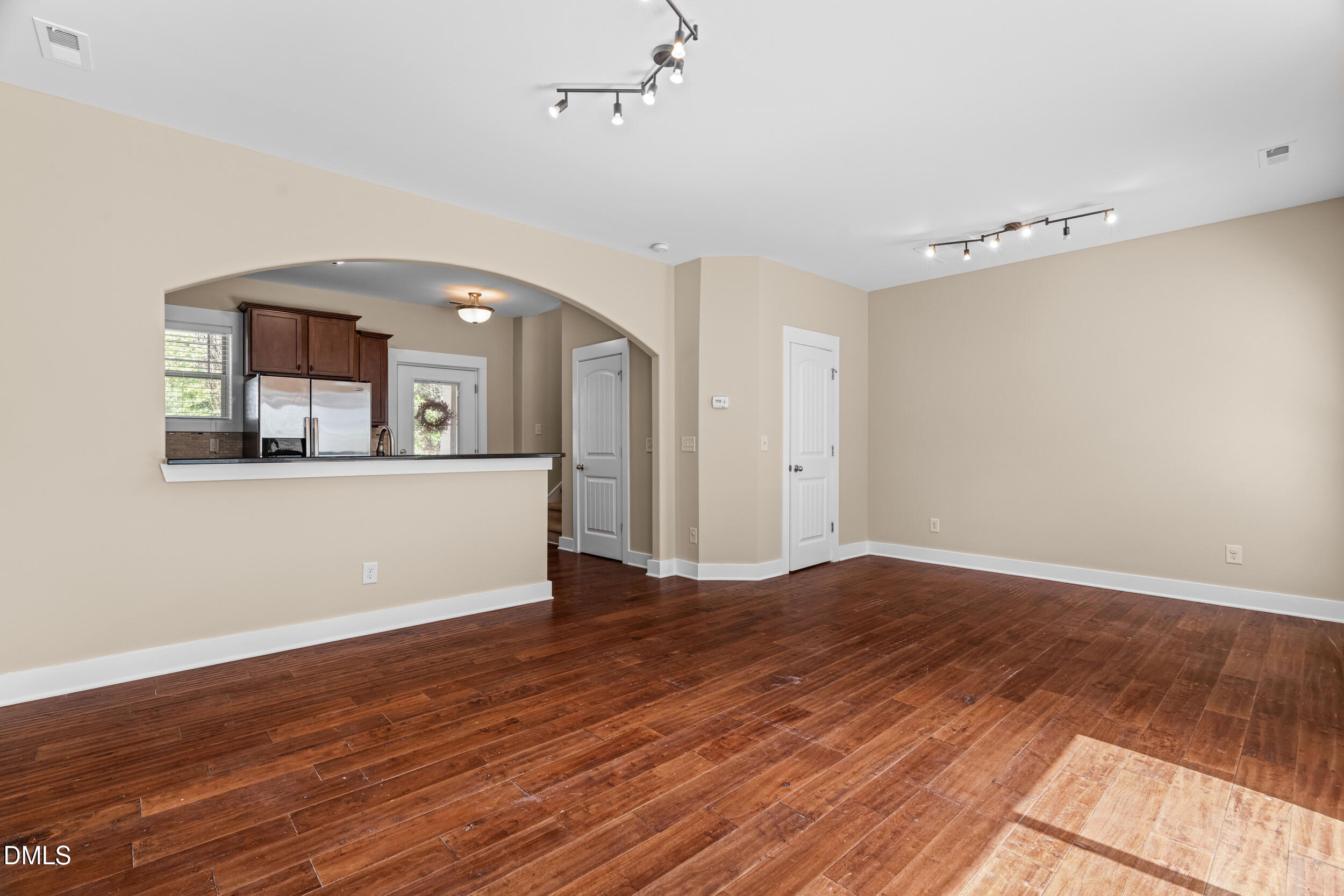 3827 Glenhaven Road Raleigh, NC 27606 - Photo 10 of 36 12_dsc08478