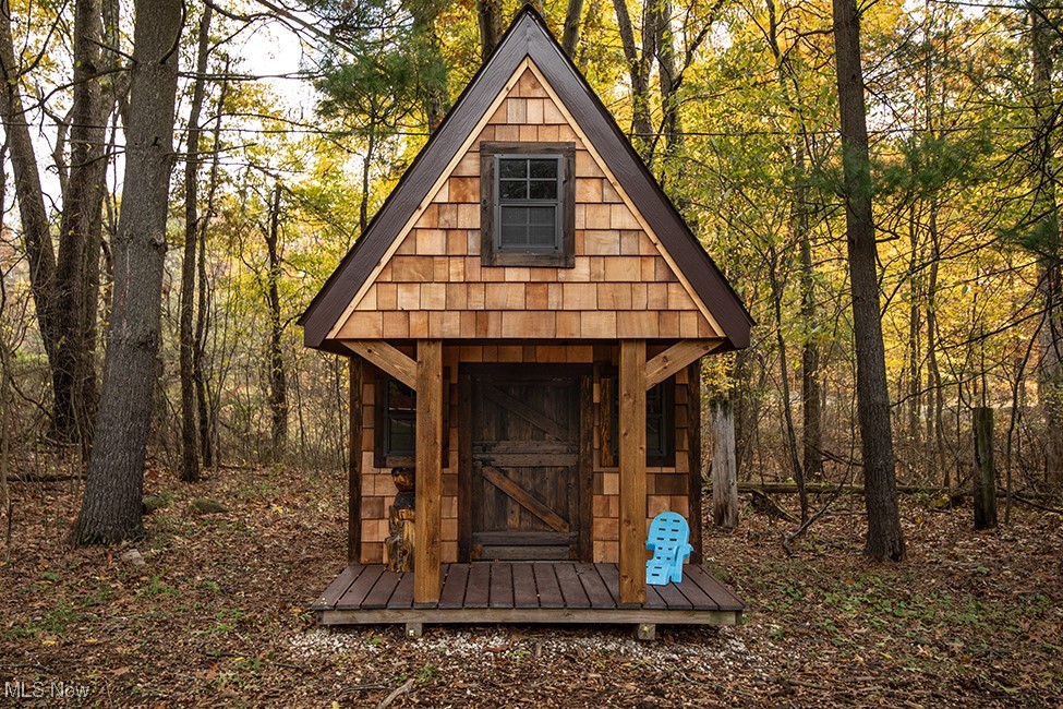 115 Hatch Road Wadsworth, OH 44281 - Photo 2 of 25