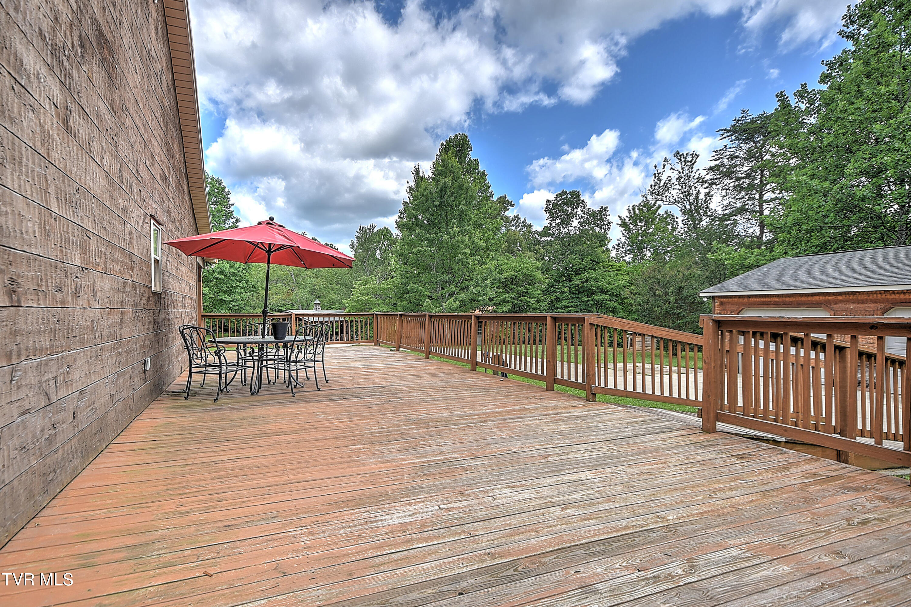 1374 West Allens Bridge Road Greeneville, TN 37743 - Photo 46 of 96 1374 W Allens Bridge EH-46