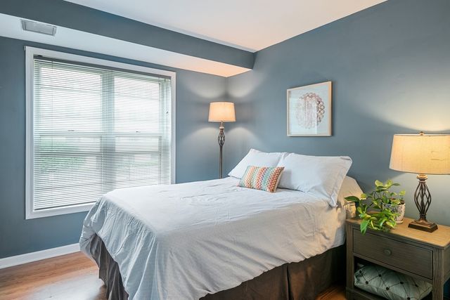 $325,000 | 848 Forest Avenue, Unit 1, Evanston, IL 60202