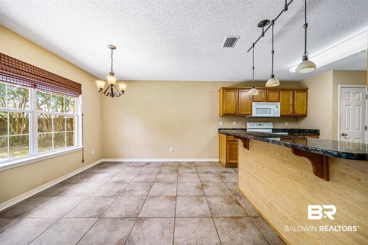 9842 Chariot Avenue Fairhope, AL 36532 - Photo 7 of 26
