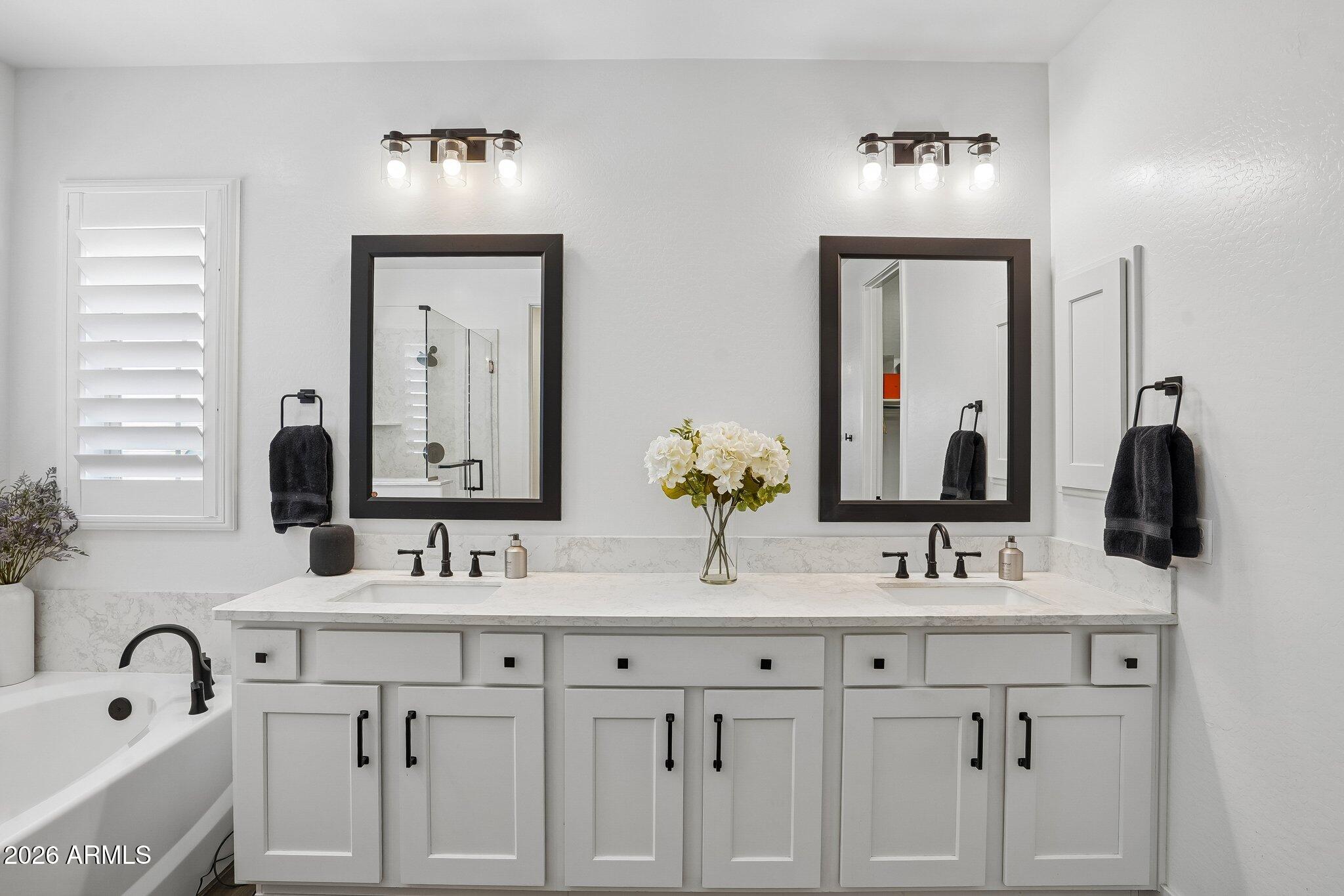814 West Deer Creek Road Phoenix, AZ 85048 - Photo 27 of 48