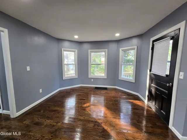 $299,000 | 910 Gerling Street, Schenectady, NY 12308