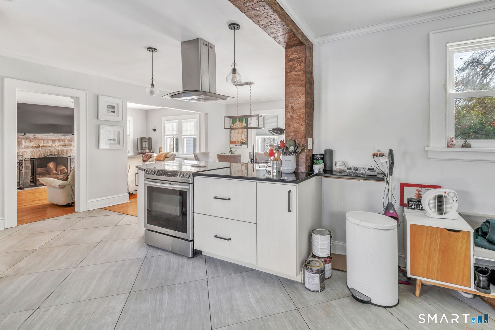 185 Cutspring Road Stratford, CT 06614 - Photo 15 of 37