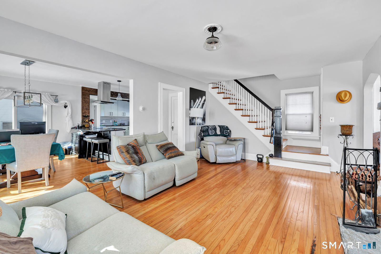 185 Cutspring Road Stratford, CT 06614 - Photo 21 of 37