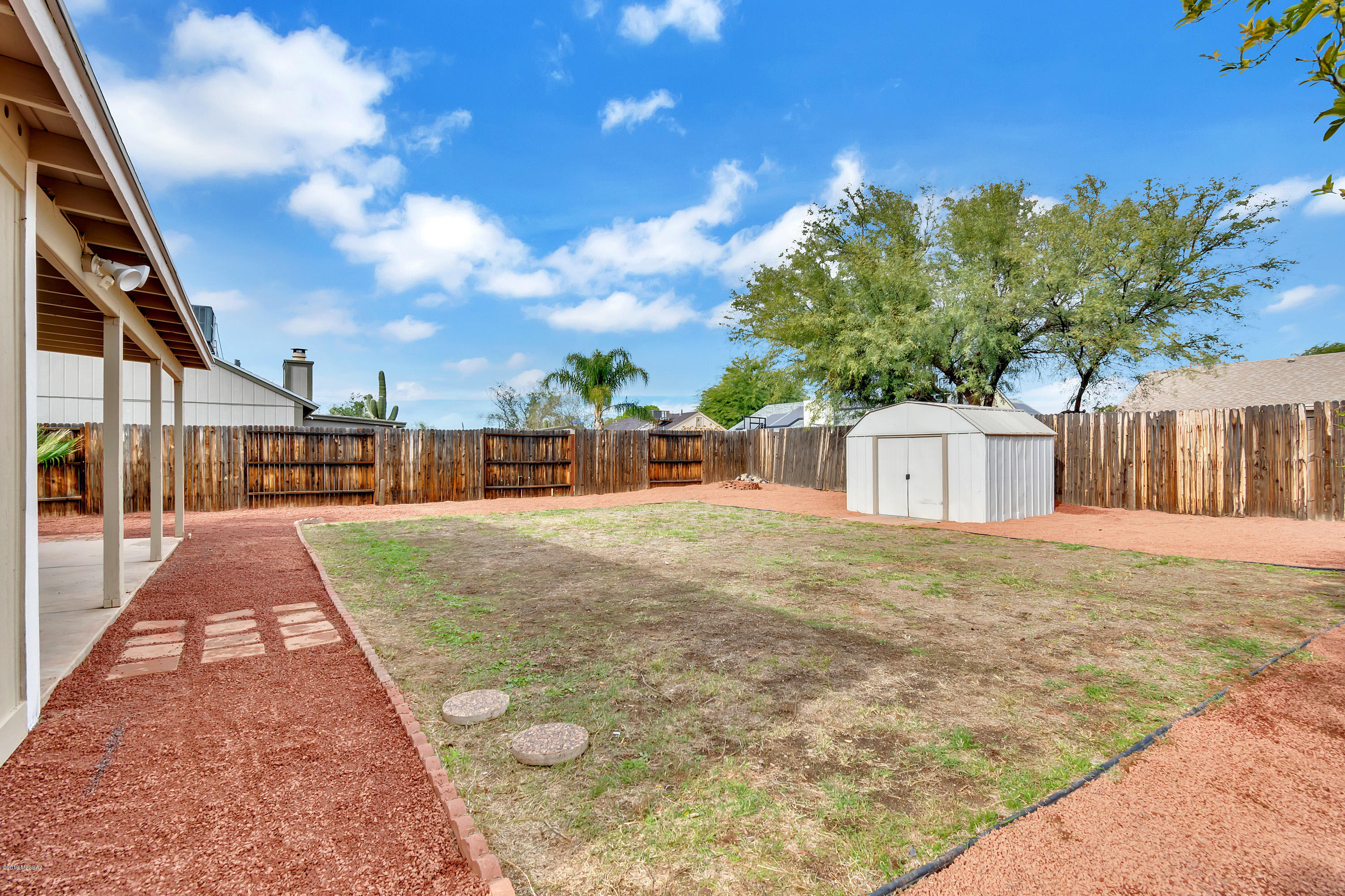 4132 West Treece Way Tucson, AZ 85742 - Photo 6 of 34