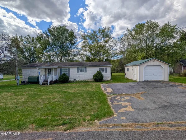 $90,000 | 147 Pine Street, Alum Bank, PA 15521