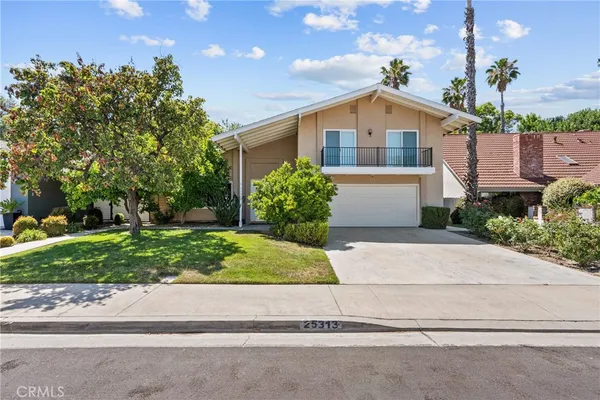 $910,000 | 25313 VÃa Brasa, Valencia, CA 91355