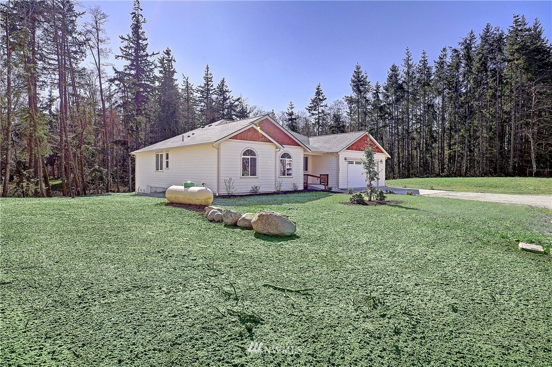 1386 Midcrest Road Camano Island, WA 98282 - Photo 1 of 39 Gallery Image 1