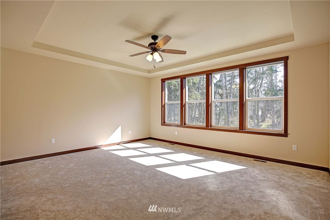 1386 Midcrest Road Camano Island, WA 98282 - Photo 13 of 39 Gallery Image 13