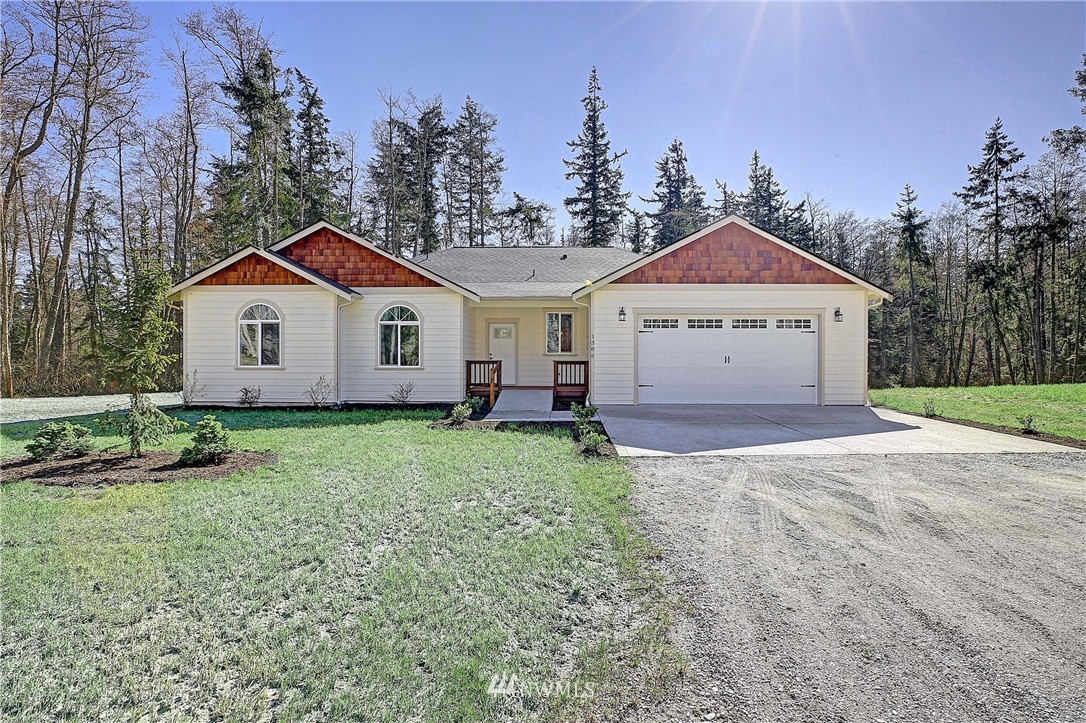 1386 Midcrest Road Camano Island, WA 98282 - Photo 30 of 39 Gallery Image 30